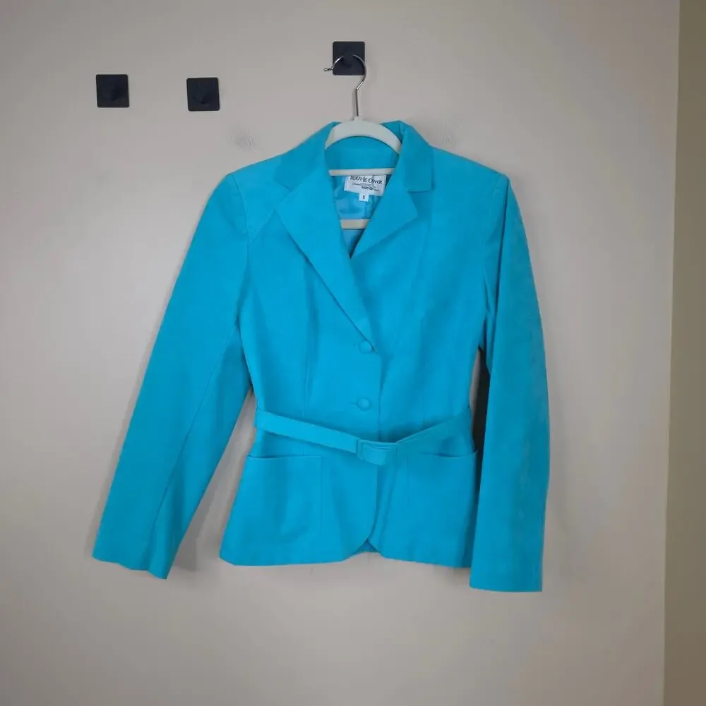 Vintage gently used